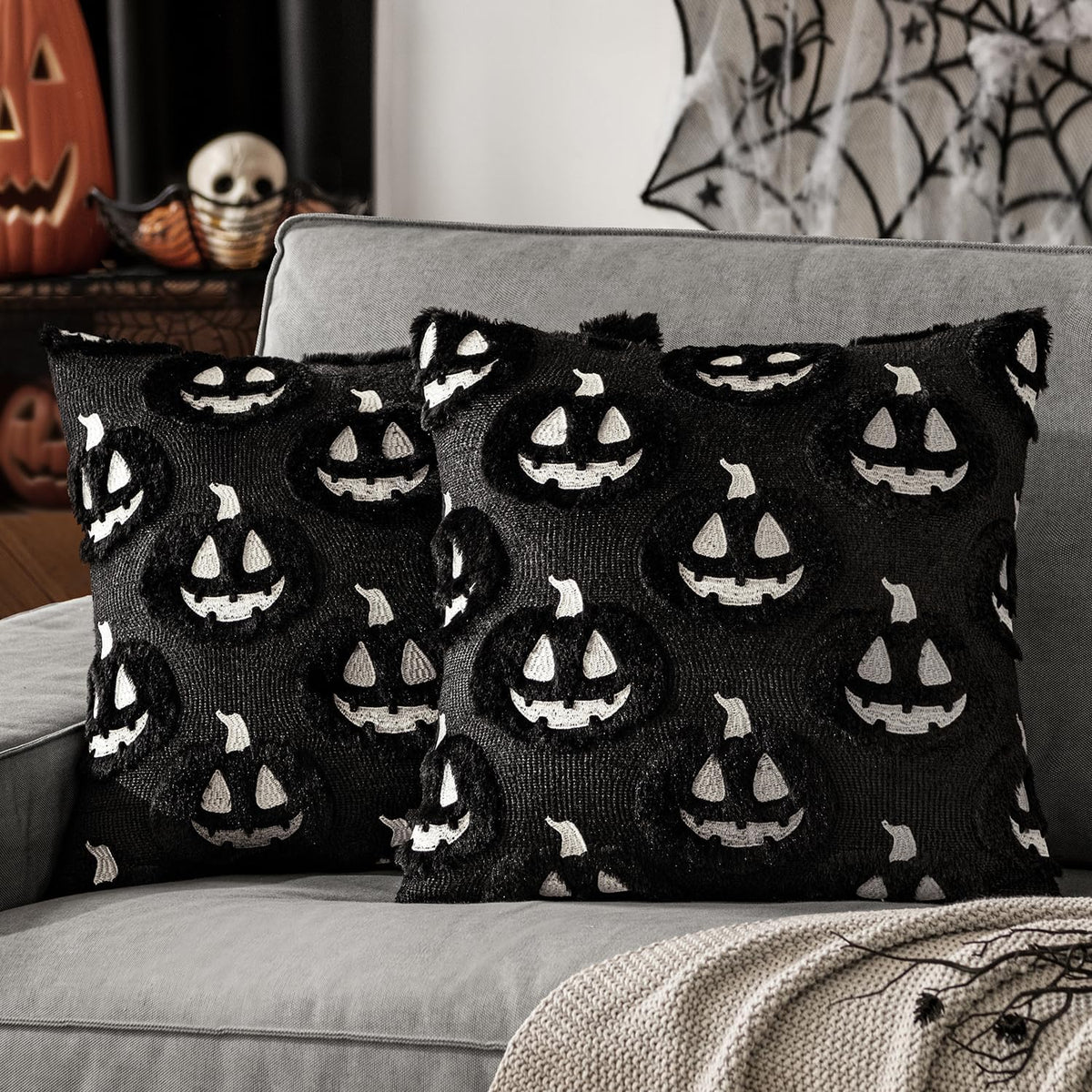 MIULEE Halloween Fall Pumpkin Throw Pillow Covers 18x18 Orange-Black