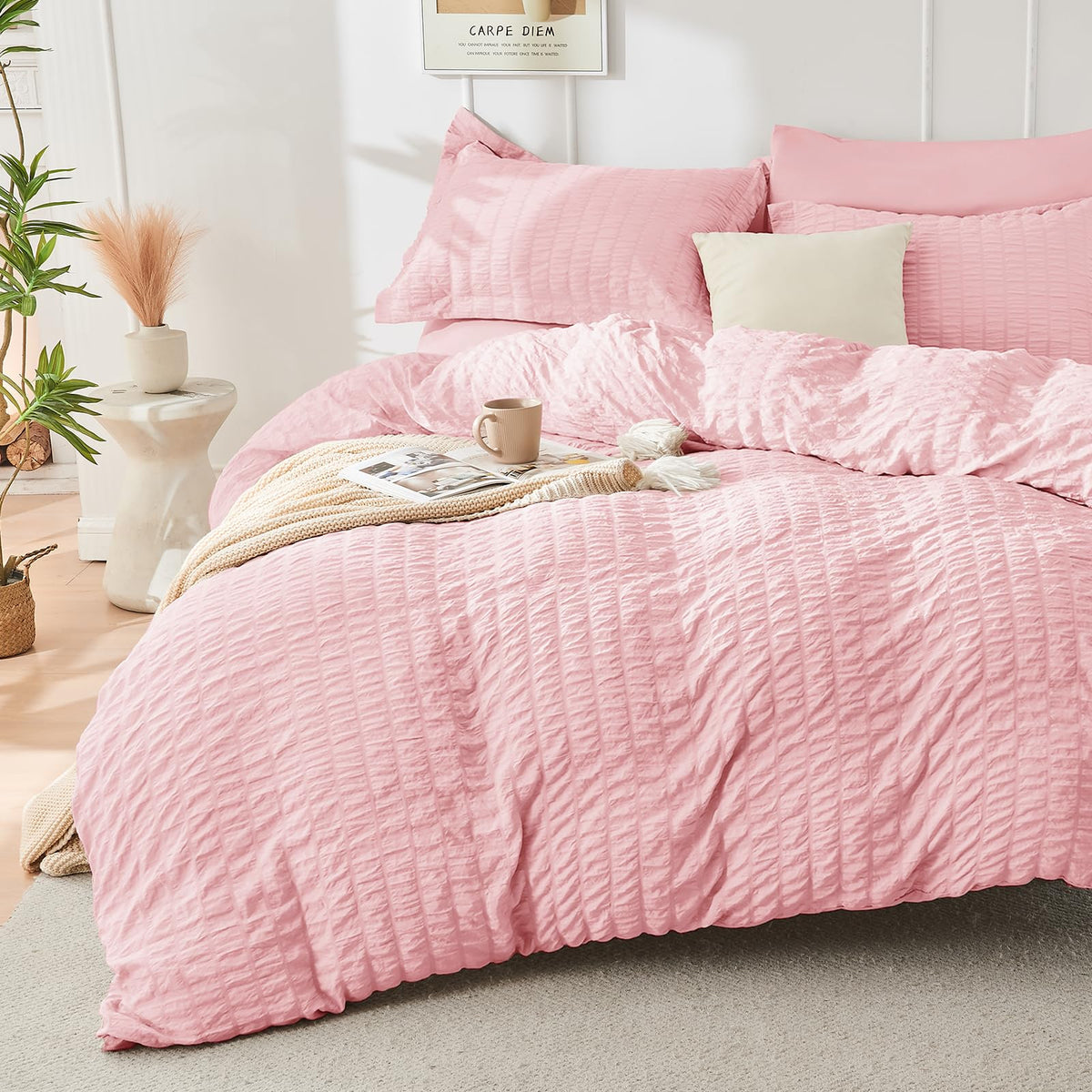 HYMOKEGE Beige Duvet Cover Queen Size, Ultra Soft 3-Piece Seersucker Duvet Cover Set with Zipper Closure, Soft Brushed Microfiber Bedding Set with 8 Corner Ties (90"x90", 2 Pillowshams)