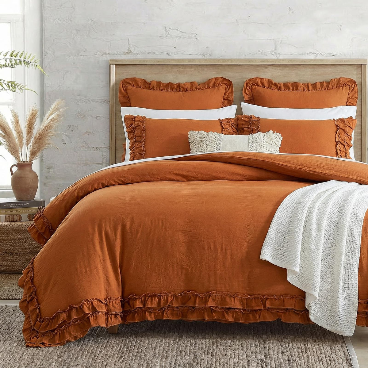 Bedorm Beige Duvet Cover Set Queen Ruffle Bedding Set Pleat Ruffled Shabby Chic Comforter Cover Extra Soft & Easy Care White Boho Duvet Cover with Zipper Closure