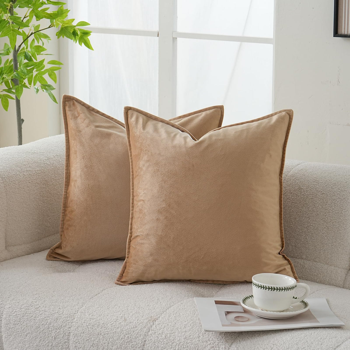 JIAHANNHA Velvet Green Throw Pillow Covers 18”x18”Pack of 2 Soft Decorative