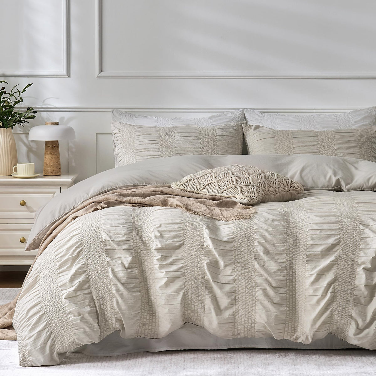JELLYMONI White Seersucker Duvet Cover Set Queen Size