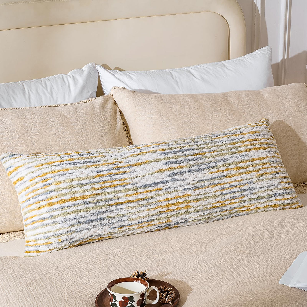 AmHoo Set of 2 Boho Chenille Pillow Cover,18 x 18-Inch Brown