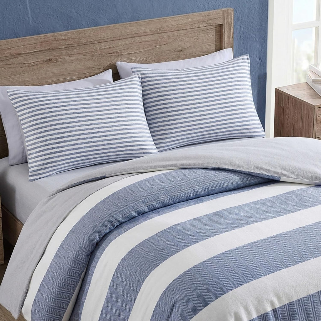 Nautica - Queen Duvet Cover Set with Shams, Reversible Bedding
