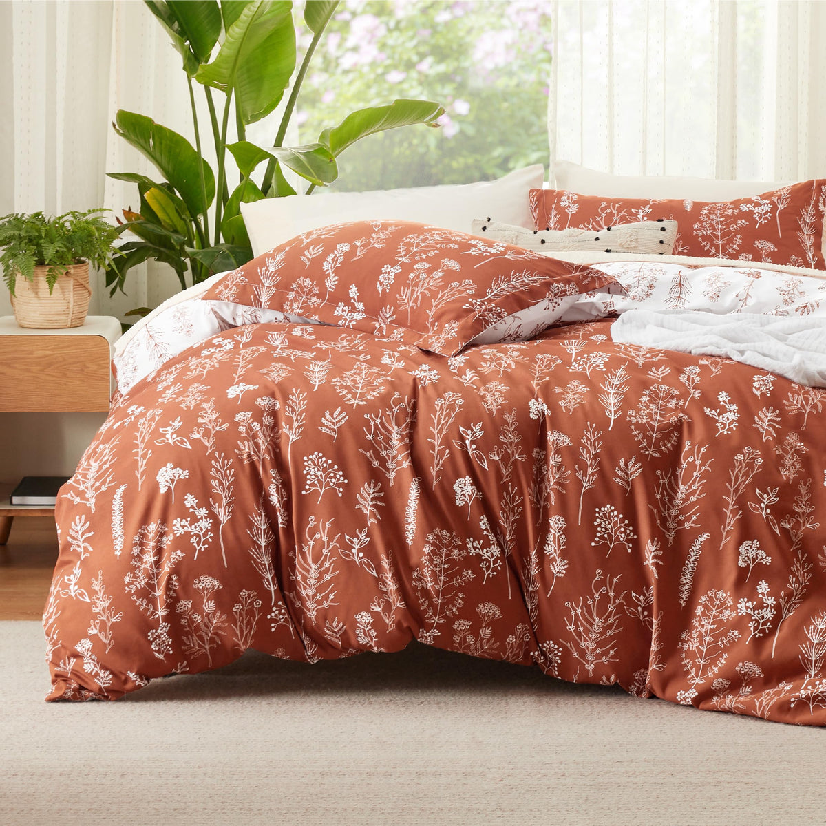 Bedsure Duvet Cover King Size - Reversible Floral Duvet Cover Set with Zipper Closure, 3 Pieces Grey Bedding Set with 8 Corner Ties and 2 Pillowcases 20"x36"