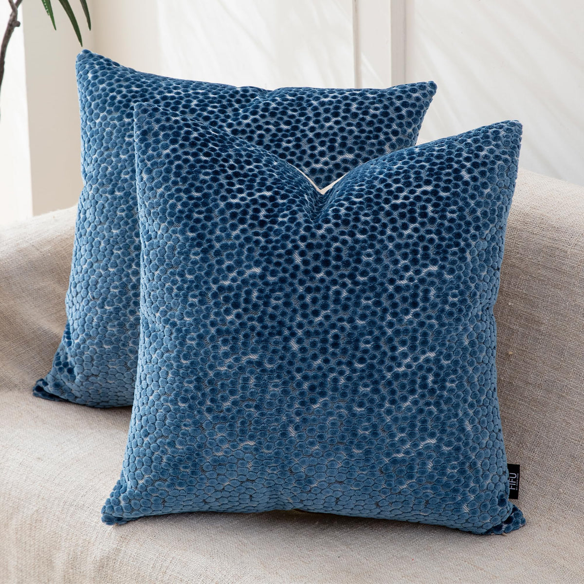 FIFU 18x18 Inch Throw Pillow Covers Set of 2, Jacquard Velvet, Olive Green