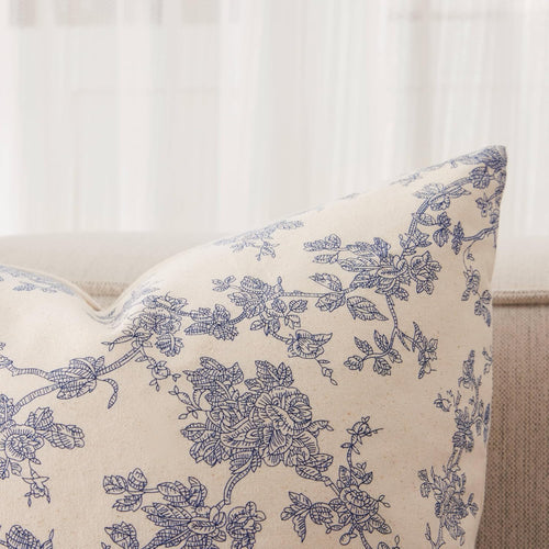 2 Pack French Floral Throw Pillow Covers 18x18in, Blue/Cream
