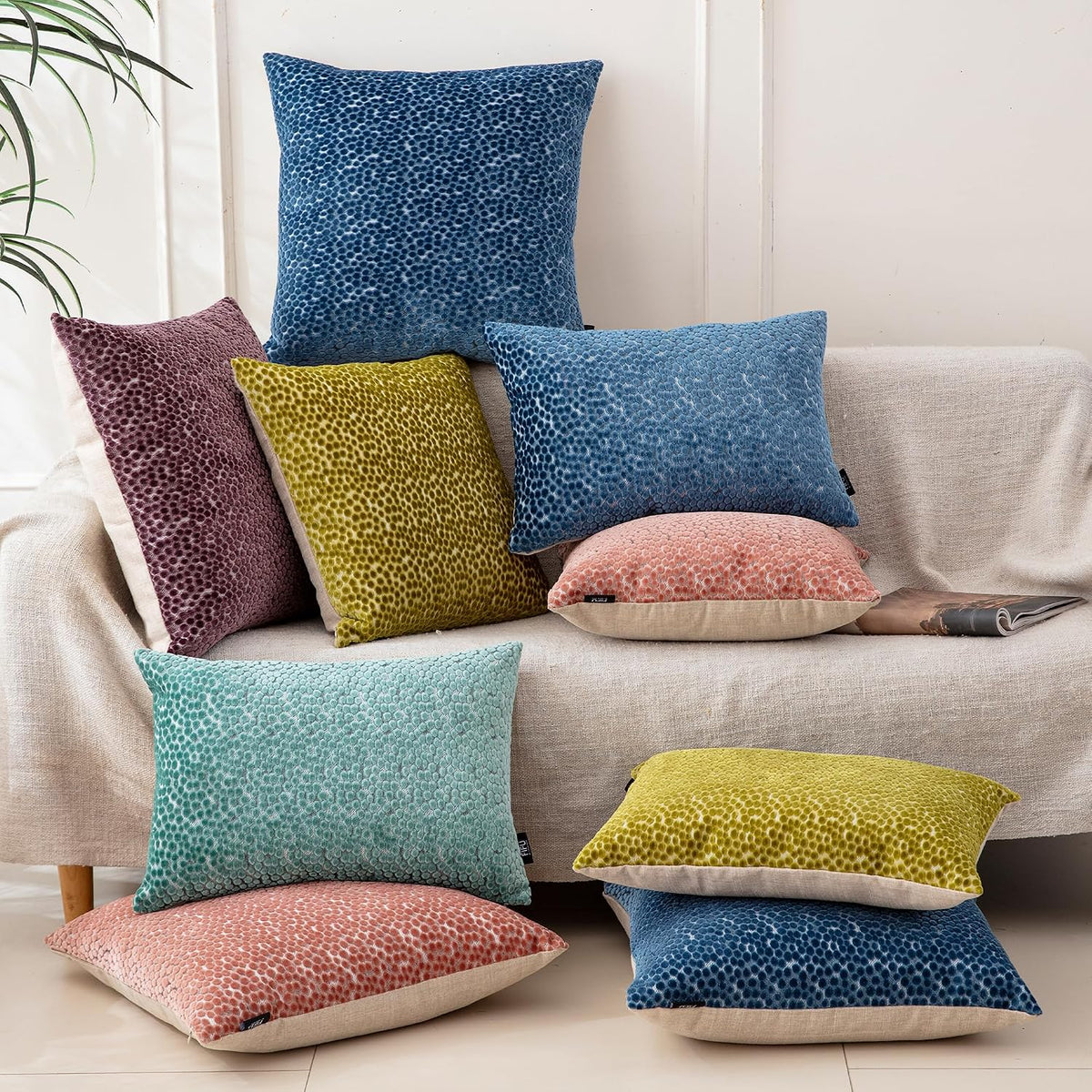 FIFU 18x18 Inch Throw Pillow Covers Set of 2, Jacquard Velvet, Olive Green