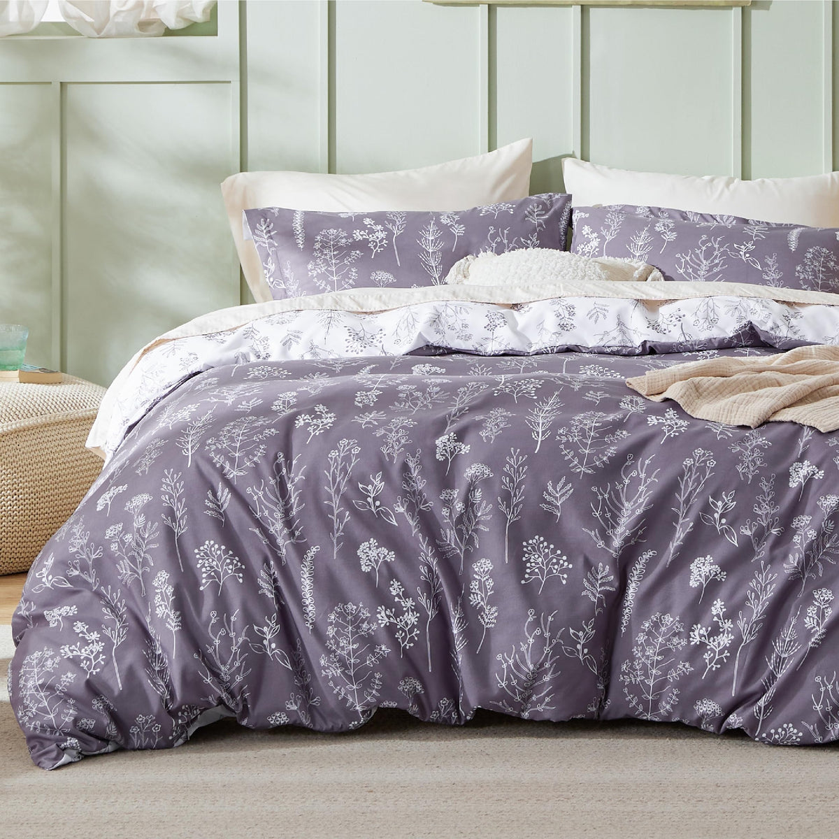 Bedsure Duvet Cover King Size - Reversible Floral Duvet Cover Set with Zipper Closure, 3 Pieces Grey Bedding Set with 8 Corner Ties and 2 Pillowcases 20"x36"