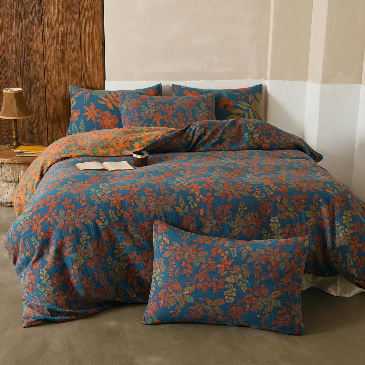 BISELINA 100% Cotton Muslin Duvet Cover Set King, 3 Pcs Yarn-Dyed Jacquard Textured Reversible Floral Design, Soft and Breathable Bedding Set with Zipper Closure, Blue Orange