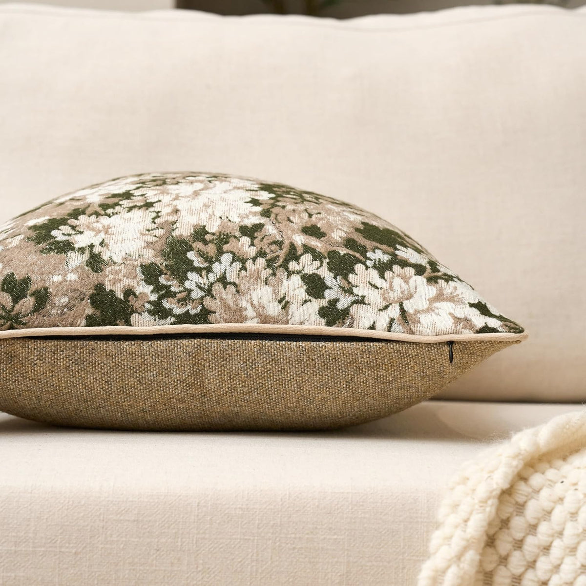 Yangest Neutral Floral Pillow Cover 12 x 20 Inches, Vintage Chenille Rectangle Throw Pillow Cover Soft Decorative Farmhouse Accent Couch Pillow Cover for Living Room Bedroom, Green