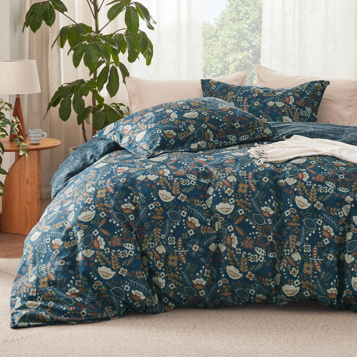 Bedsure Duvet Cover King Size - Reversible Floral Duvet Cover Set with Zipper Closure, 3 Pieces Grey Bedding Set with 8 Corner Ties and 2 Pillowcases 20"x36"