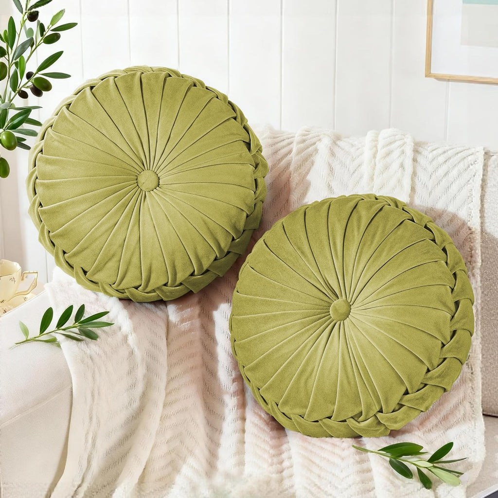 ROSE&RISY Round Pleated Velvet Throw Pillow, 2 Pack Decorative Accent Pumpkin Pillow Cushion for Couch Sofa Bed, Soft Plush Retro Vanity Throw Pillows for Home Decor, 14.5 Inch, Olive Green