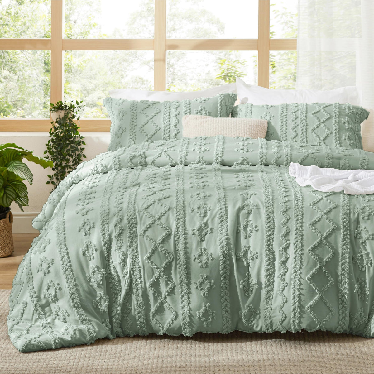 Bedsure Tufted Boho Comforter Set Queen, Bedroom Decor Bedding Set Beige