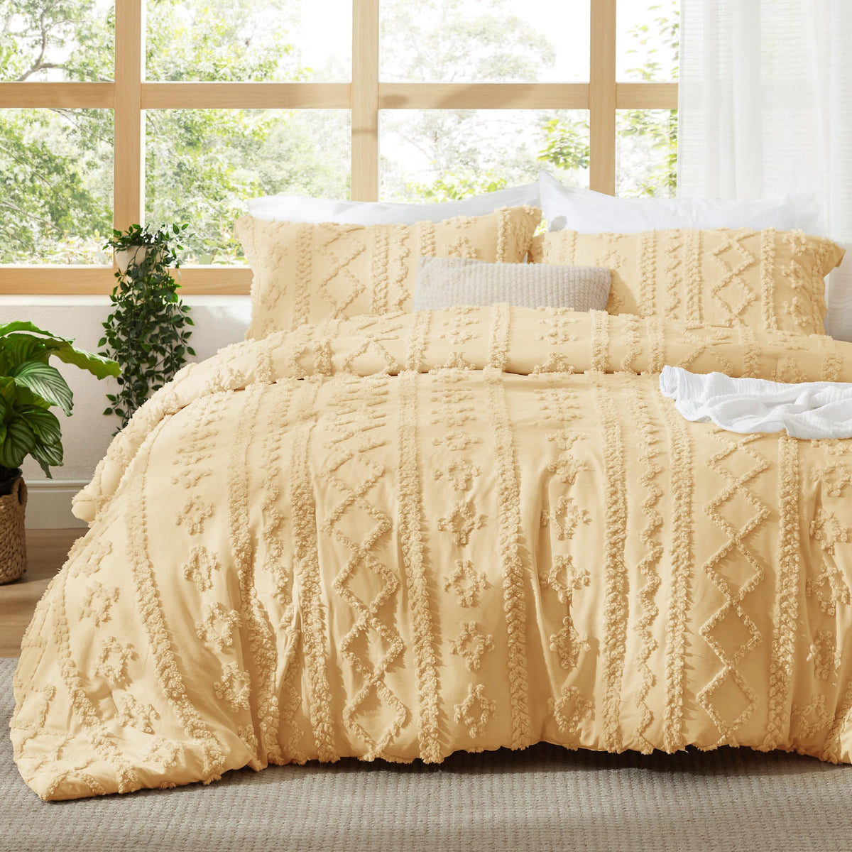 Bedsure Tufted Boho Comforter Set Queen, Bedroom Decor Bedding Set Beige