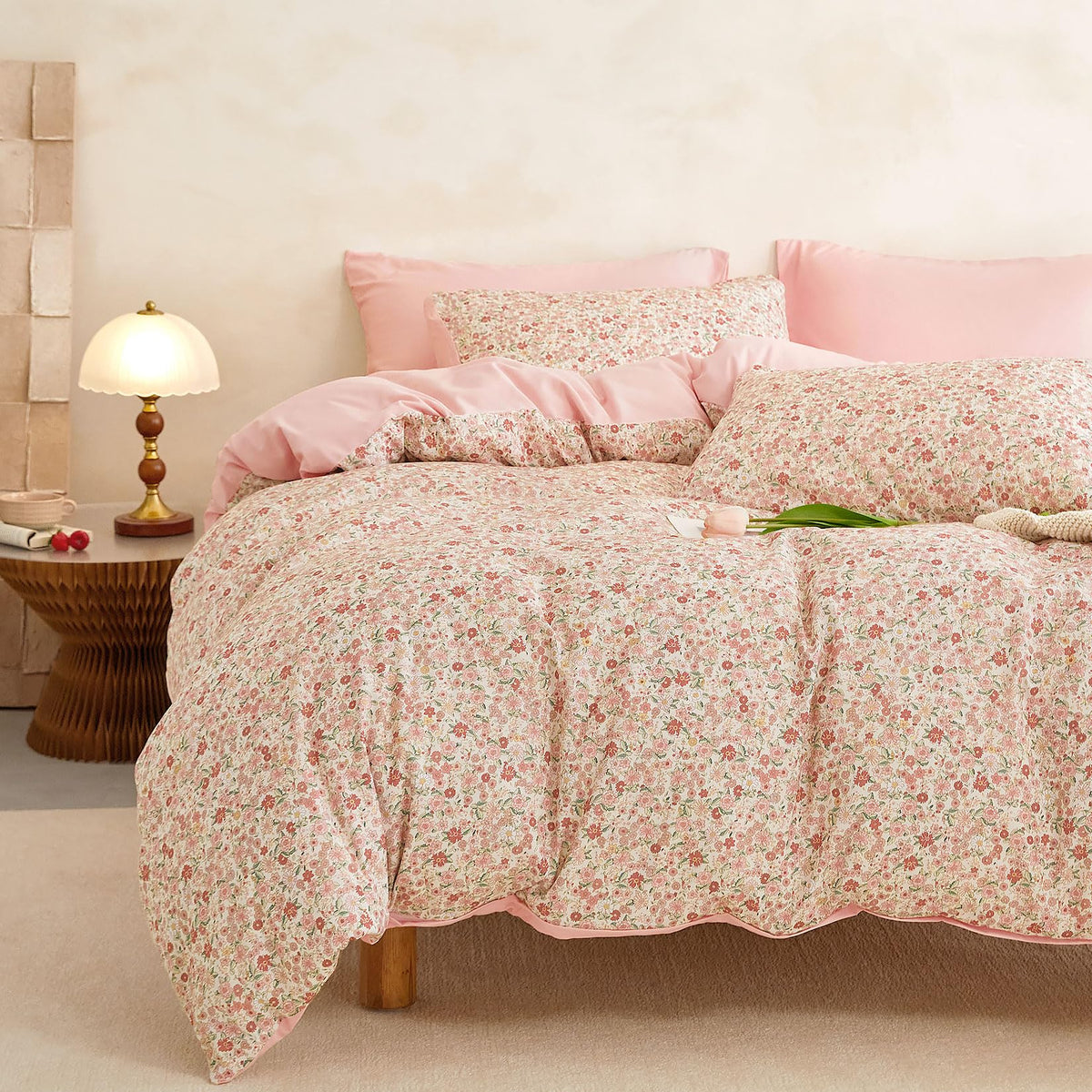 Wake In Cloud - Floral Duvet Cover Set, Cute Vintage Flower Cottagecore Aesthetic for Women Teen Girls, Soft Lightweight Bedding, 3-Piece, Olive Green, Queen Size