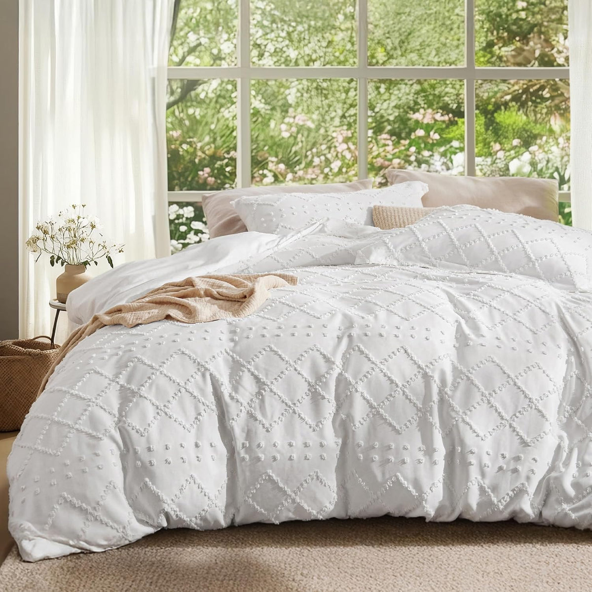 Bedsure White Boho Duvet Cover Queen, Soft Vintage Embroidery