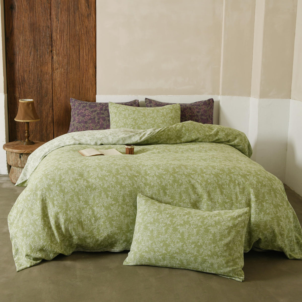 BISELINA 100% Cotton Muslin Duvet Cover Set King, 3 Pcs Yarn-Dyed Jacquard Textured Reversible Floral Design, Soft and Breathable Bedding Set with Zipper Closure, Blue Orange
