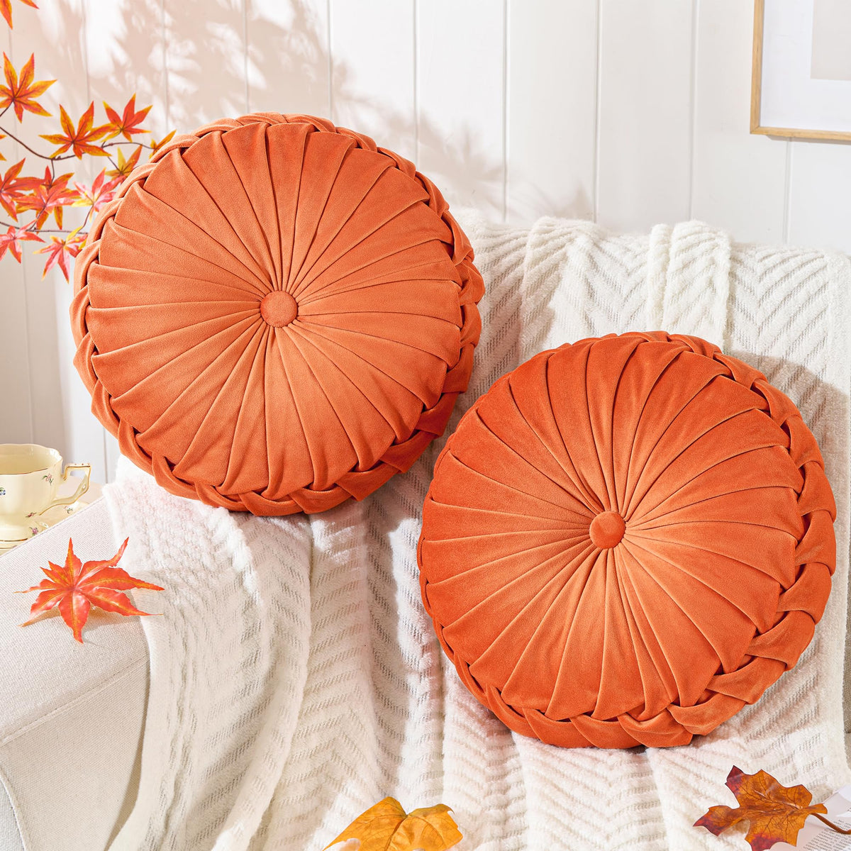 ROSE&RISY Round Pleated Velvet Throw Pillow, 2 Pack Decorative Accent Pumpkin Pillow Cushion for Couch Sofa Bed, Soft Plush Retro Vanity Throw Pillows for Home Decor, 14.5 Inch, Olive Green